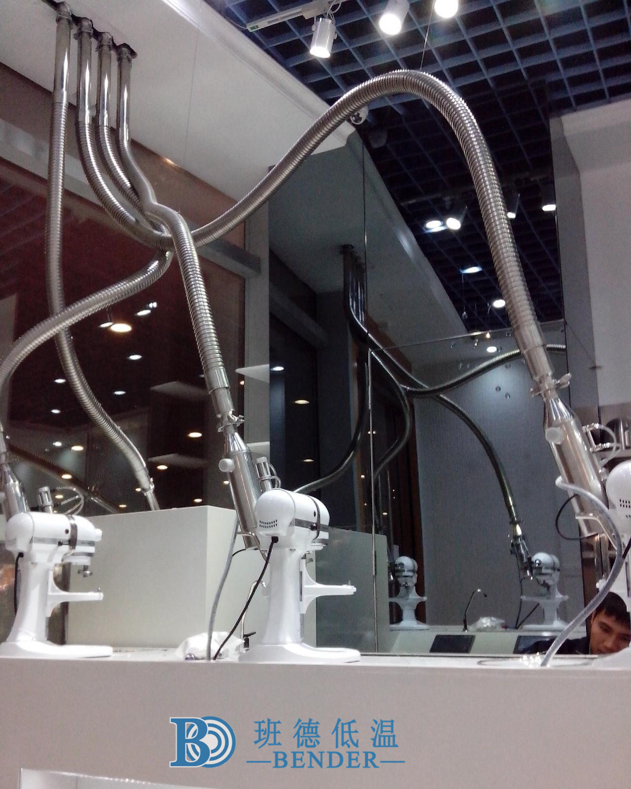 液氮加注終端頭